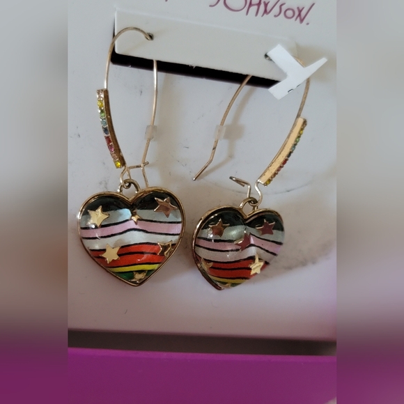 BETSEY JOHNSON  EARRINGS - Picture 7 of 9